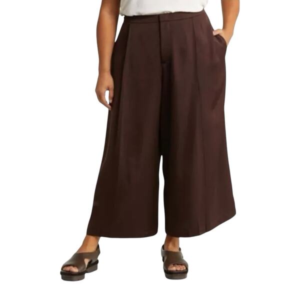 NEW Vince Satin Pleated Front Wide Leg Crop Pants in Black Truffle Size 18 $345 - Picture 1 of 14